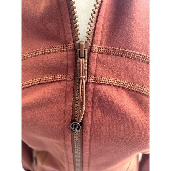 Lululemon Define Jacket *Luon in Roasted Brown Size 6 - Picture 2 of 5
